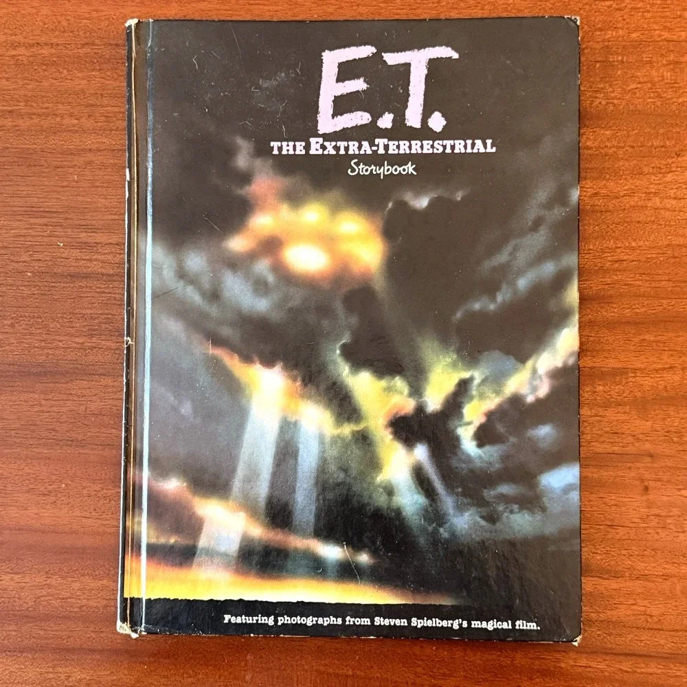 E.T. The Extra-Terrestrial Storybook – 1982 Hardcover –‎ William Kotzwinkle